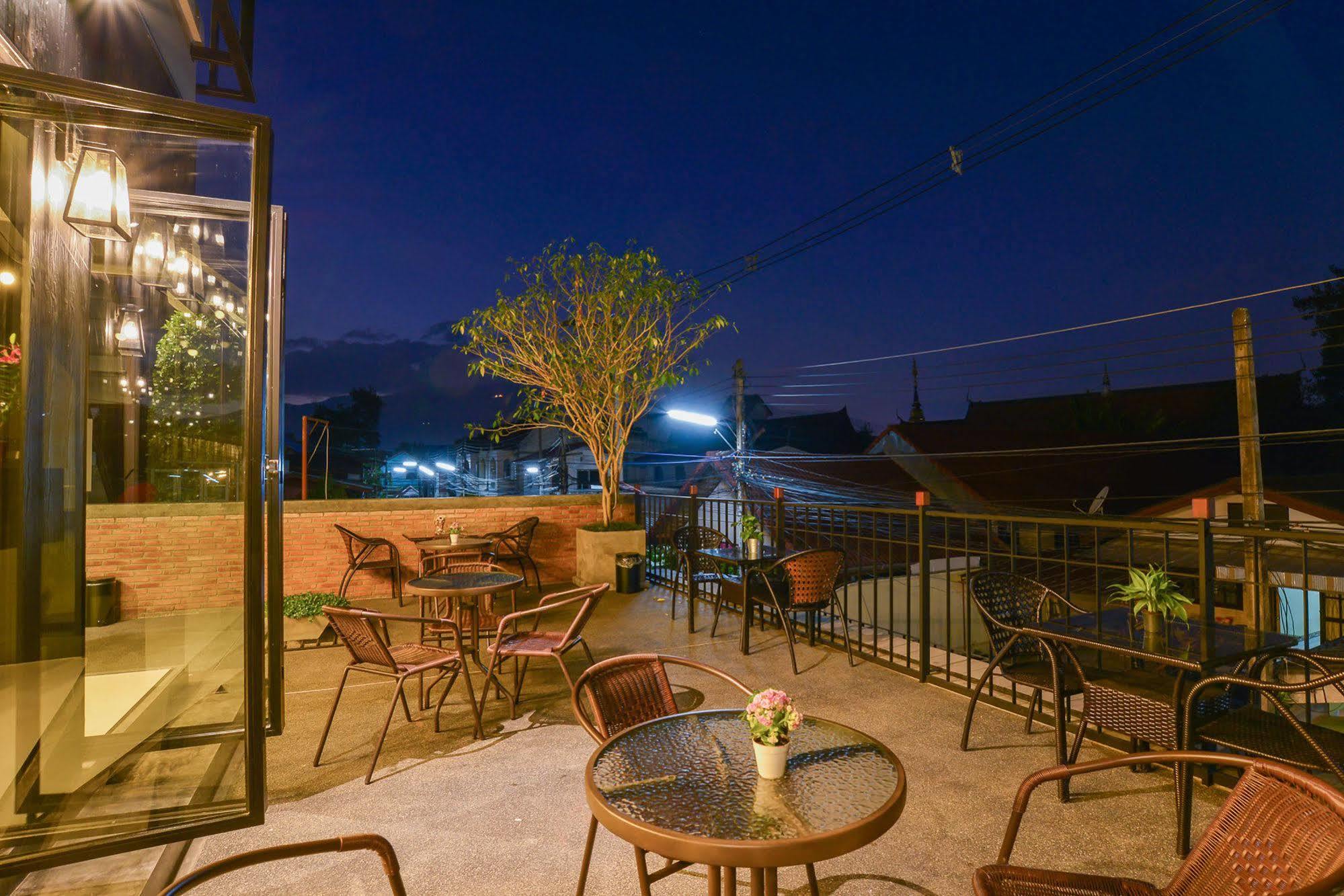 Cozy Inn Chiang Mai Dış mekan fotoğraf